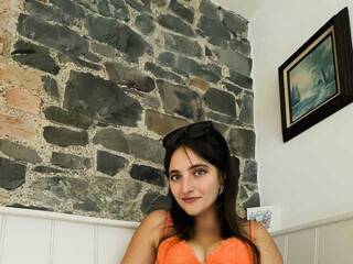 エロティックなビデオチャット DInaraXRose