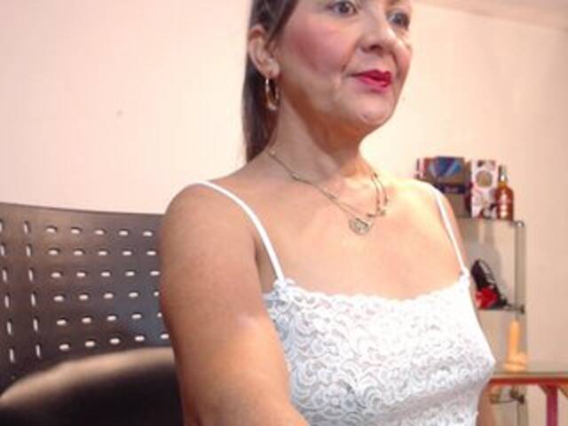 ブロードキャストスクリーンショット SquirtNstyGrl