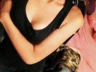 エロティックなビデオチャット djesikasex