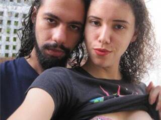 エロティックなビデオチャット DolceInfernox