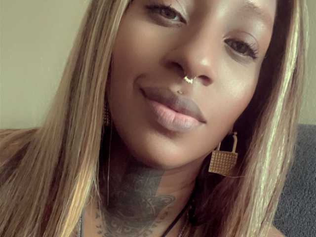 プロフィールの写真 DomCherrired