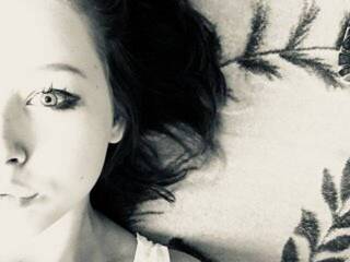 エロティックなビデオチャット -KItIn-