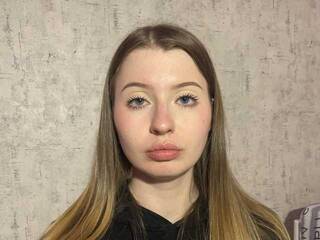 エロティックなビデオチャット DonnettaKlostermann