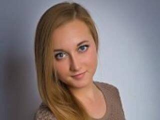 エロティックなビデオチャット dorothykind