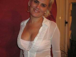 エロティックなビデオチャット drakocha