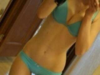 エロティックなビデオチャット dryadalov