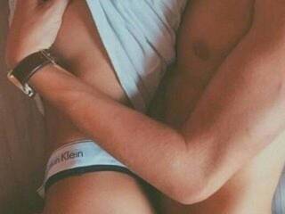 エロティックなビデオチャット dulceamarga