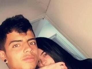 エロティックなビデオチャット dulceandmaxy