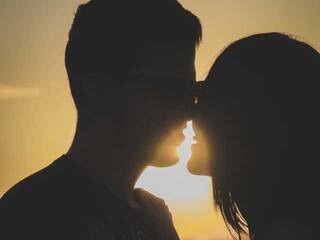 エロティックなビデオチャット dunahott