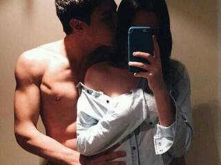 エロティックなビデオチャット dykmas