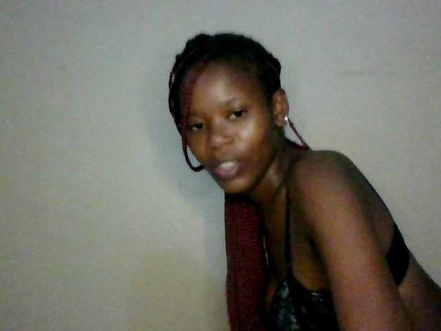 ブロードキャストスクリーンショット EbonyNje