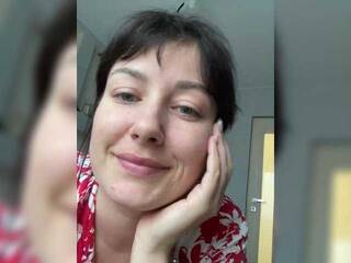 エロティックなビデオチャット KatrinZeta