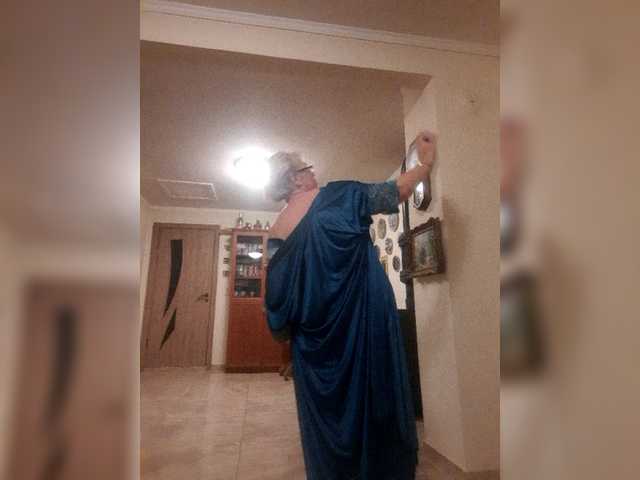 ブロードキャストスクリーンショット ElegantBlonda