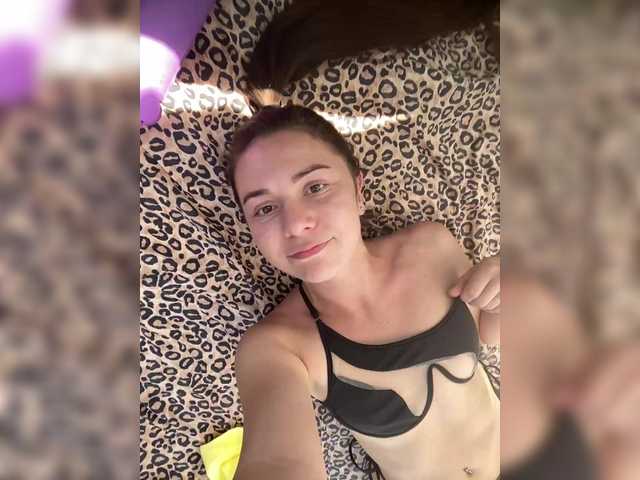 ブロードキャストスクリーンショット ElenHelga