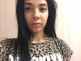 エロティックなビデオチャット elfenokk