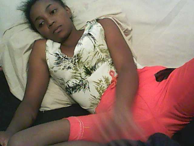 ブロードキャストスクリーンショット ElianeXhot