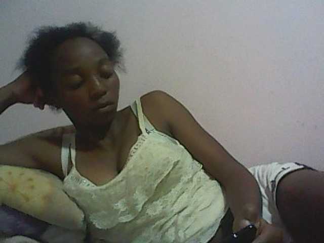 ブロードキャストスクリーンショット ElianeXhot