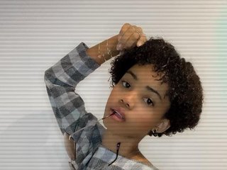 エロティックなビデオチャット Elinah2