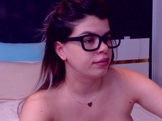 ブロードキャストスクリーンショット EliseTyler