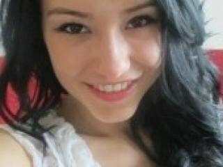 エロティックなビデオチャット ellapirs