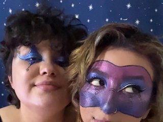 エロティックなビデオチャット Ellie-Raven