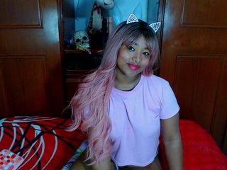 エロティックなビデオチャット ellieDverall