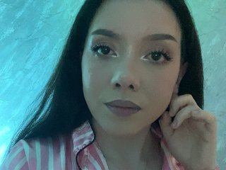 エロティックなビデオチャット ElliLin