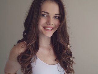 エロティックなビデオチャット EllyMalkova