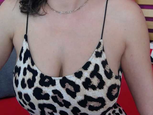 ブロードキャストスクリーンショット EllenAtalay