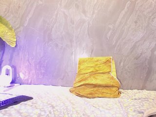 エロティックなビデオチャット EllyRain