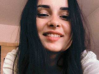 エロティックなビデオチャット ElvineRosy