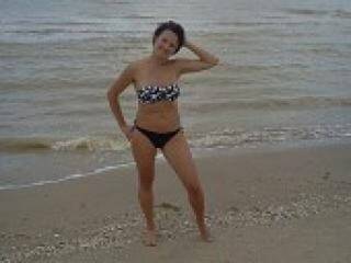 エロティックなビデオチャット emilena