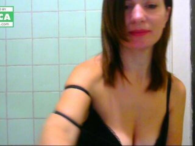 ブロードキャストスクリーンショット emillly