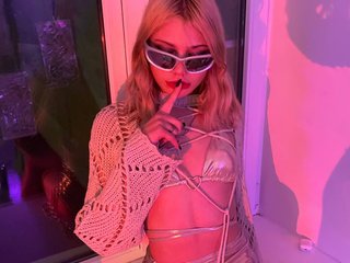 エロティックなビデオチャット Emily_Blush