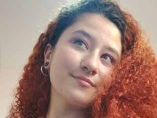 エロティックなビデオチャット EmilyBrw