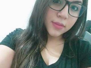 エロティックなビデオチャット EmilyButt