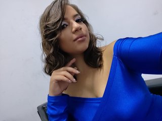 エロティックなビデオチャット EmilyCali