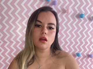 エロティックなビデオチャット EmilyDouglas
