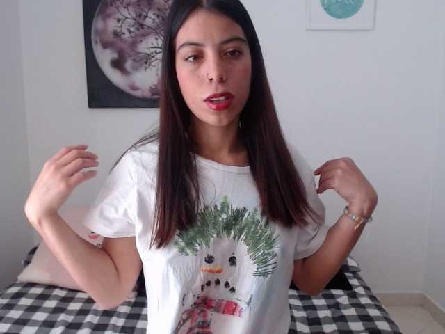 ブロードキャストスクリーンショット emilyjonnes12