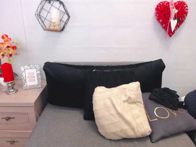 ブロードキャストスクリーンショット EmilyQueen