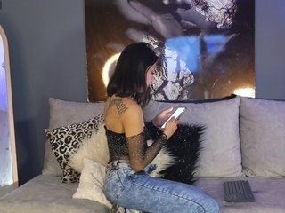 エロティックなビデオチャット emilysecret