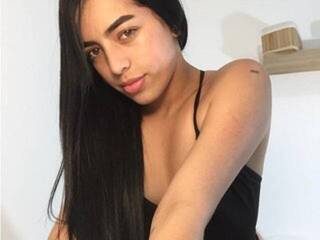 エロティックなビデオチャット Emma-Joy