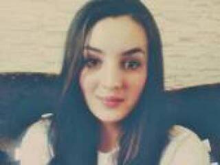 エロティックなビデオチャット emmabees