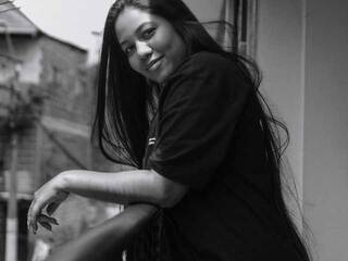 エロティックなビデオチャット emmabennet