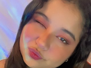 エロティックなビデオチャット EmyRose