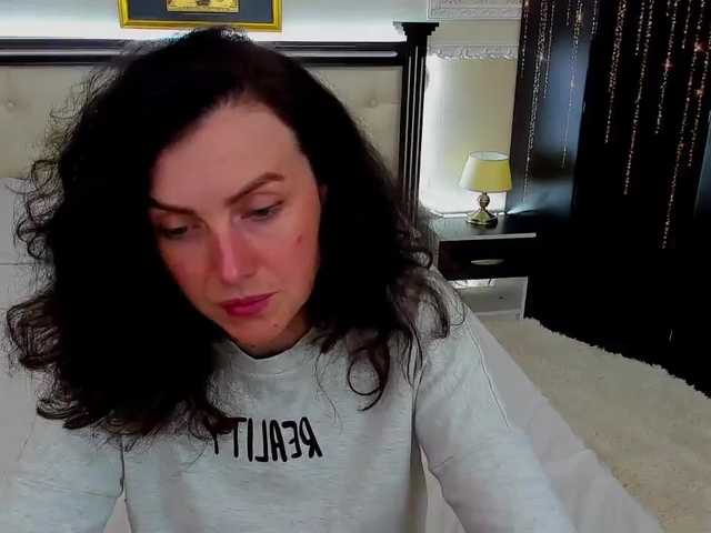 ブロードキャストスクリーンショット EricaSilver