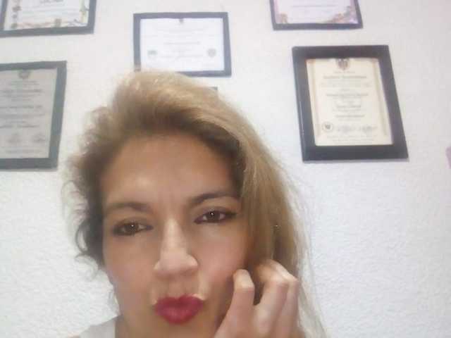 プロフィールの写真 Esmeralda-Oik