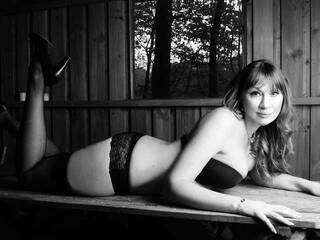 エロティックなビデオチャット Estelle66