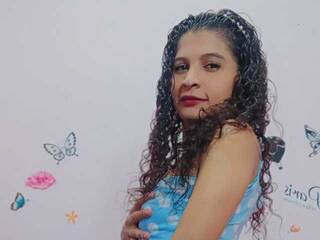 エロティックなビデオチャット estrella-roy