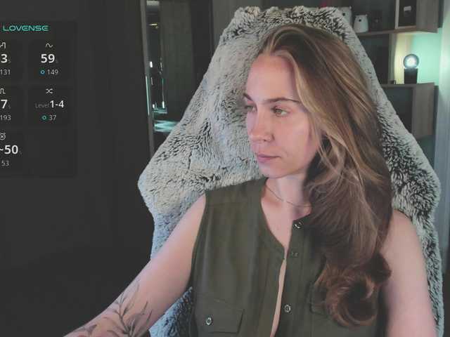 ブロードキャストスクリーンショット Adamova_Eva